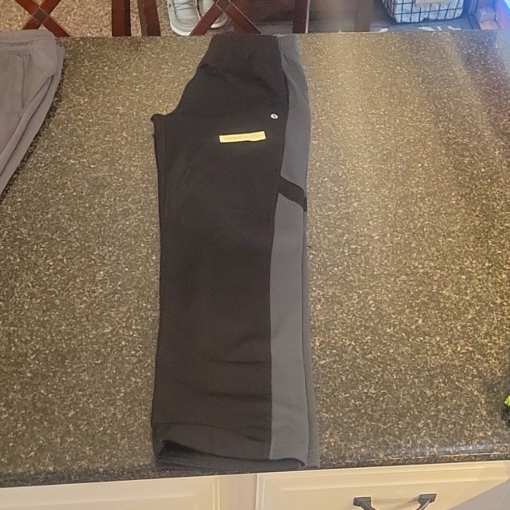 Xersion boys joggers